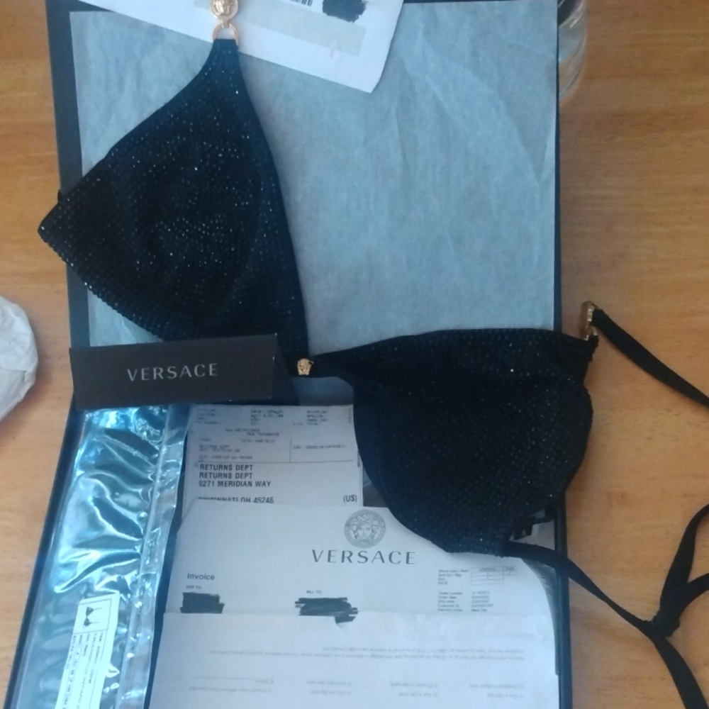 Versace bra - Picture 3 of 3